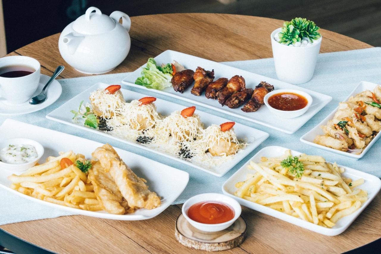 Grand Caman Hotel Bekasi Luaran gambar